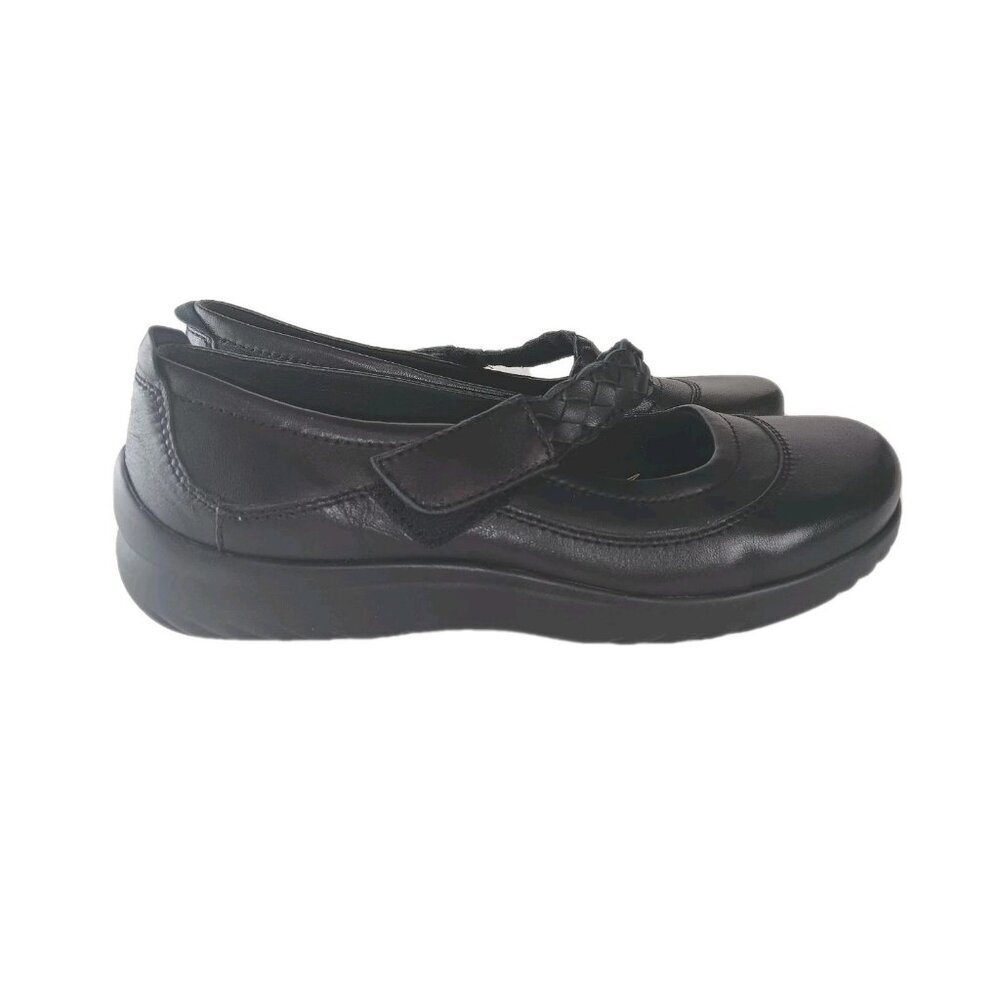 Klogs Woman’s Mary Jane Black Clogs Nursing Comfort Slip Resistant Shoes sz 8M